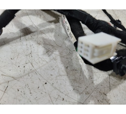 Электропроводка двери передняя левая