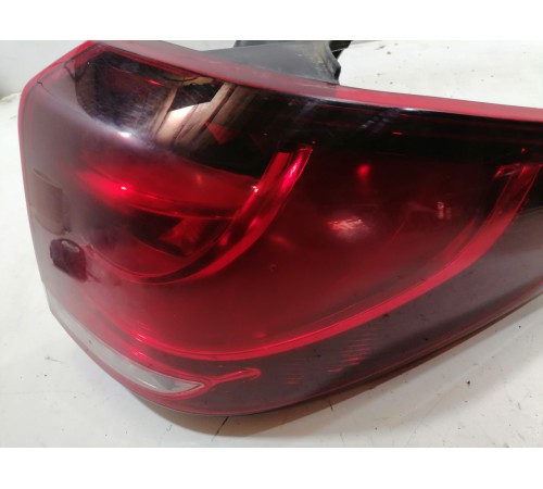 Фонарь задний правый внешний