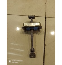 Ограничитель двери(задний правый)