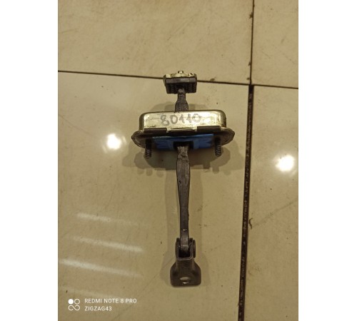 Ограничитель двери(задний правый)