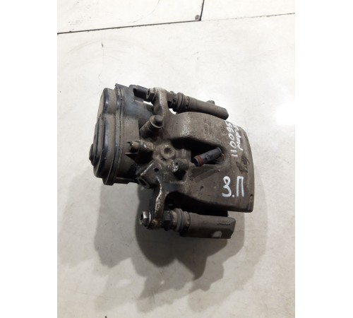 Суппорт(задний правый)