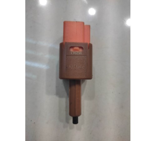 датчик стоп сигнала