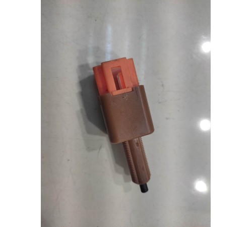 датчик стоп сигнала