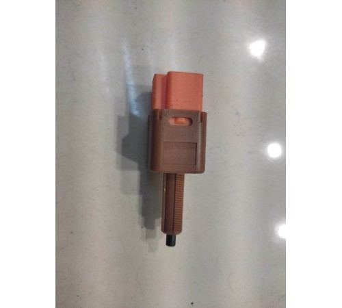 датчик стоп сигнала