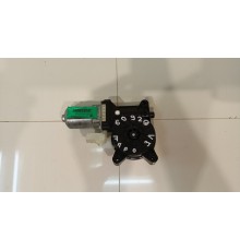 Моторчик стеклоподъемника задний левый