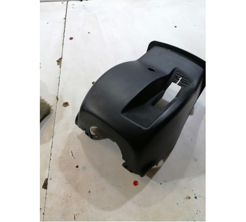 Кожух рулевой колонки нижний