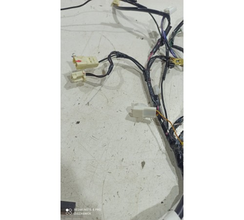 Электропроводка крышки багажника