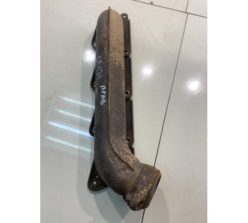 Выпускной коллектор (правый)