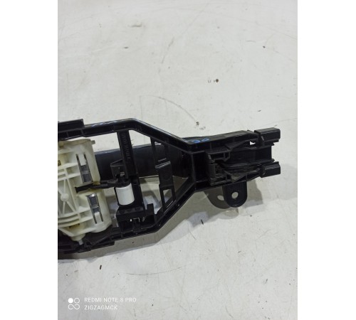 Ручка двери (передняя левая внешняя)