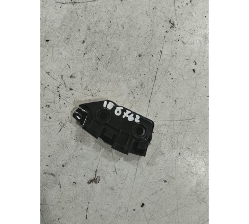 Кронштейн(крепление) переднего крыла правый