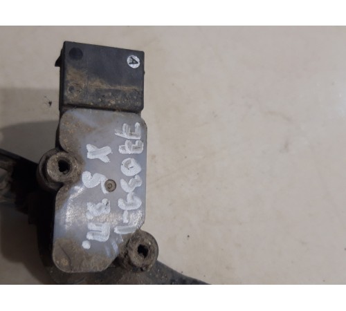 Датчик высоты дорожного просвета (задний, правый)