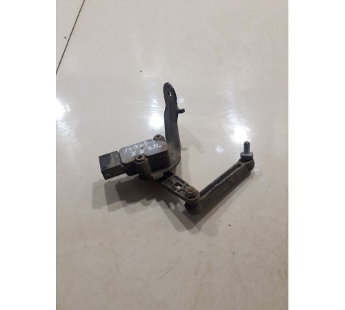 Датчик высоты дорожного просвета (задний, правый)