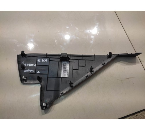 Пластик салона (левый)