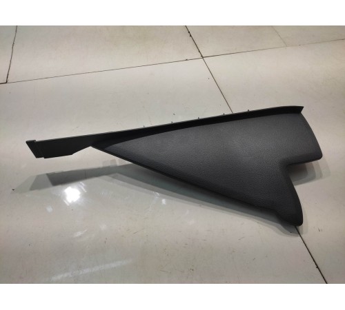 Пластик салона (левый)