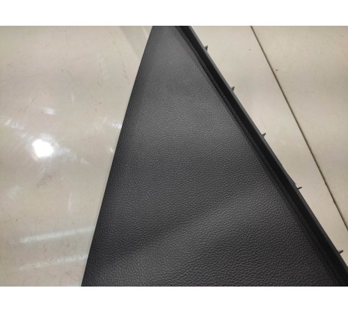 Пластик салона (левый)