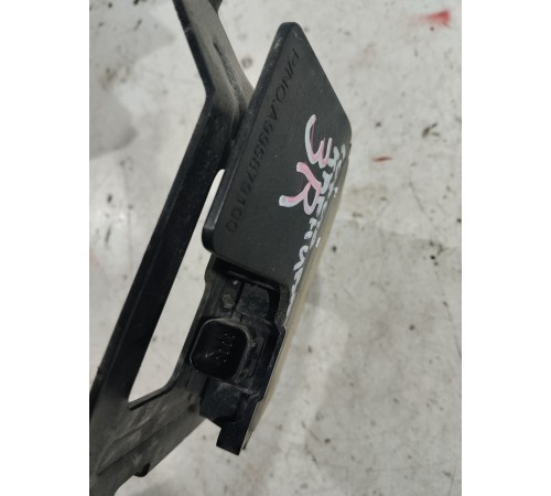 Датчик слепых зон (дистроник) задний правый