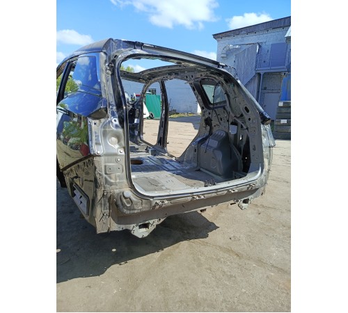 Панель задняя