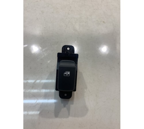 Переключатель стеклоподъемника(задний,левый)