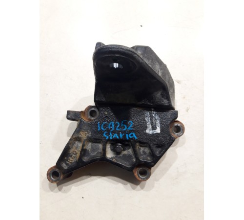 Кронштейн(крепление) двигателя правый