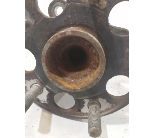 Ступица задняя правая