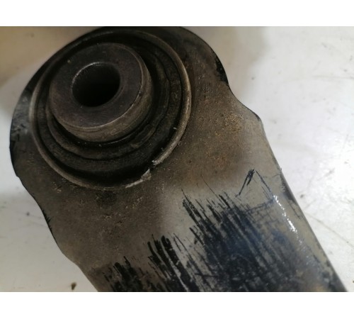 Рычаг подвески задний правый