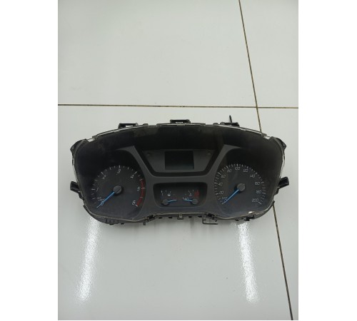 Панель приборов