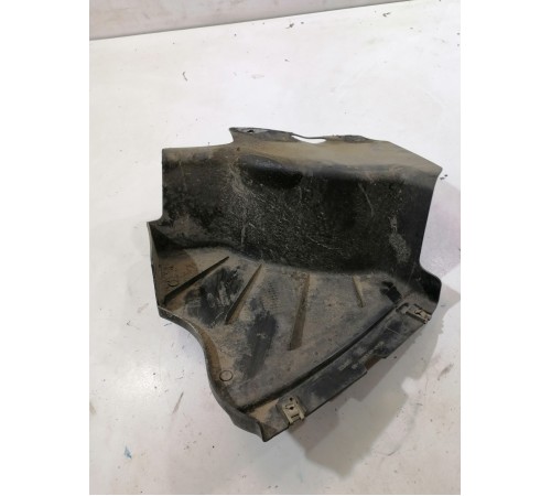 Пыльник заднего бампера левый нижний