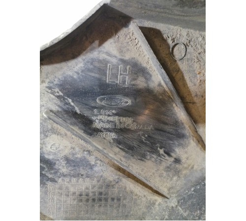 Пыльник заднего бампера левый нижний