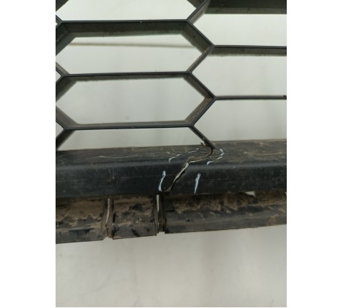 Накладка решетки радиатора