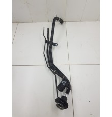 Горловина топливного бака