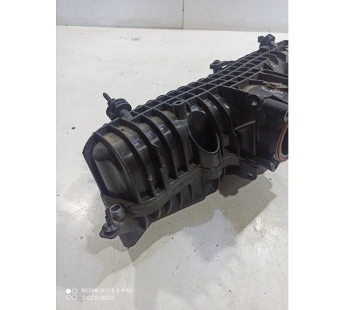 Впускной коллектор