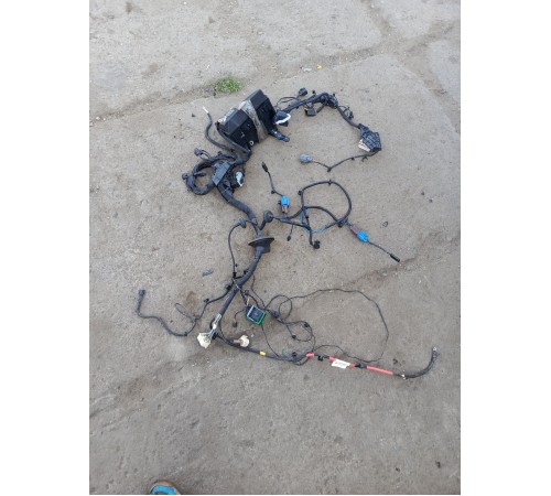 Электропроводка подкапотная двигателя ДВС