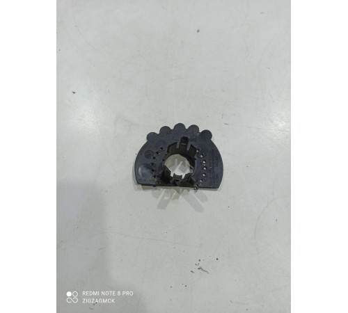 Накладка (пластик) кузова