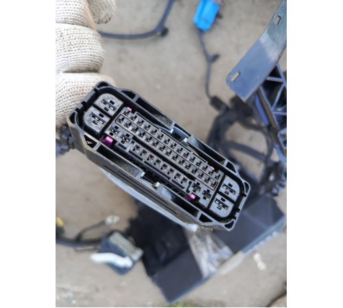 Электропроводка подкапотная двигателя ДВС