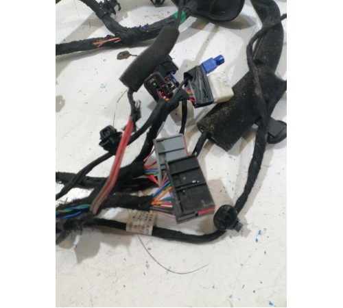 Электропроводка двери передняя правая