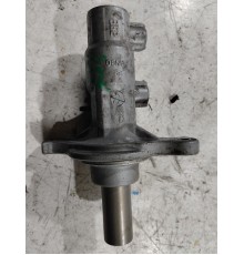 Главный тормозной цилиндр