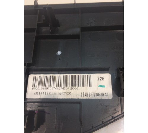 Накладка торпеды правая