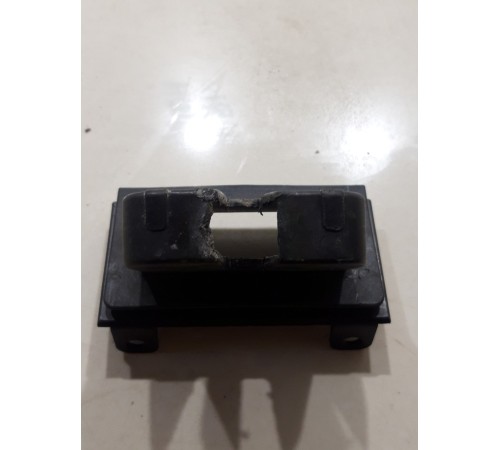 Накладка замка багажника