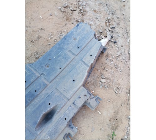 Защита антигравийная задняя правая