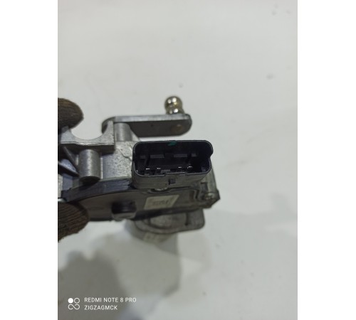 Моторчик стеклоочистителей (передний)