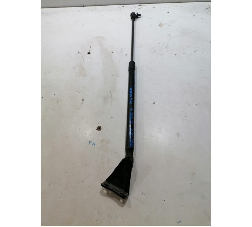 Амортизатор капота 