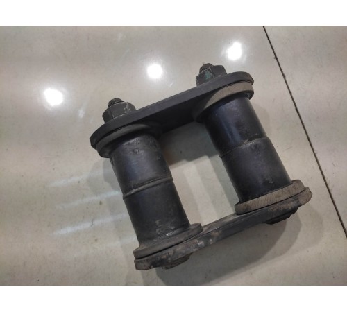 Крепление рессоры(серьга) переднее правое