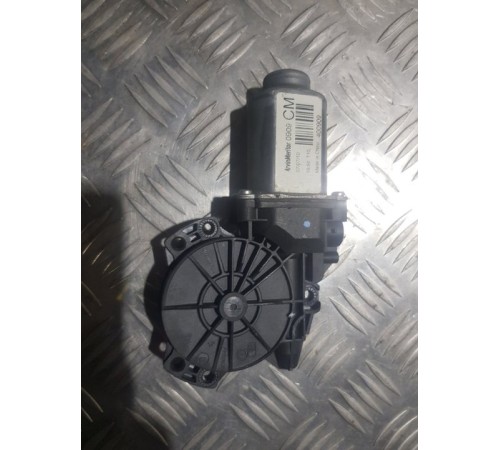 Мотор стеклоподъемника задн. лев.