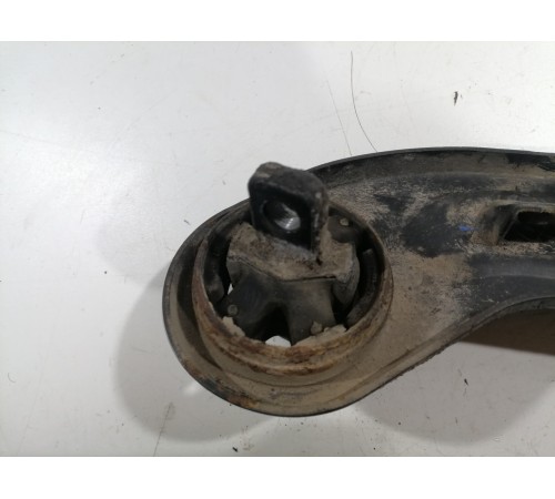 Рычаг подвески задний левый