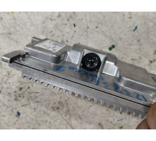 Камера переднего вида