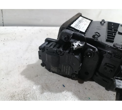 Воздуховод пассажира с электроприводом