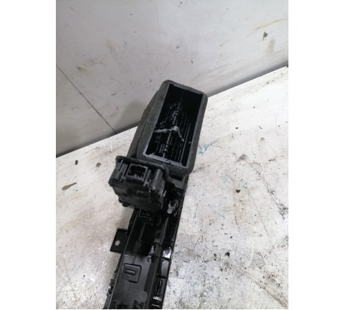 Воздуховод пассажира с электроприводом