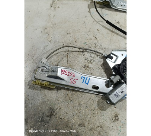 Стеклоподъемник двери передний левый