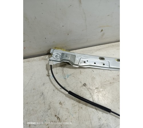 Стеклоподъемник двери передний левый