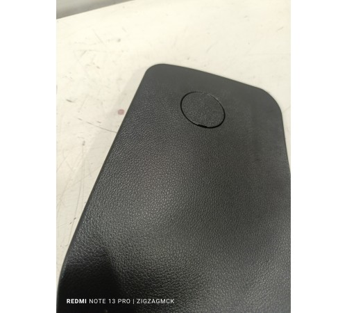 Накладка центральной консоли правая